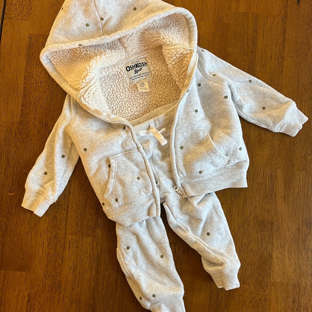 OshKosh B'gosh Gray Polka Dot Baby Hoodie and Pants Set